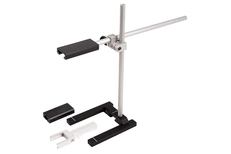 mako-holder-stand-with-all_750x500